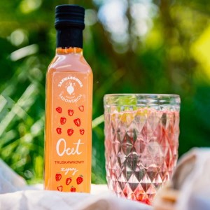 Ocet truskawkowy 250 ml - Zakwasowania Rodziny Sadowskich