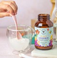 Colostrum z mleczkiem pszczelim, cynkiem i bananem Miodziś - proszek 61 g Manufaktura Rodziny Sadowskich
